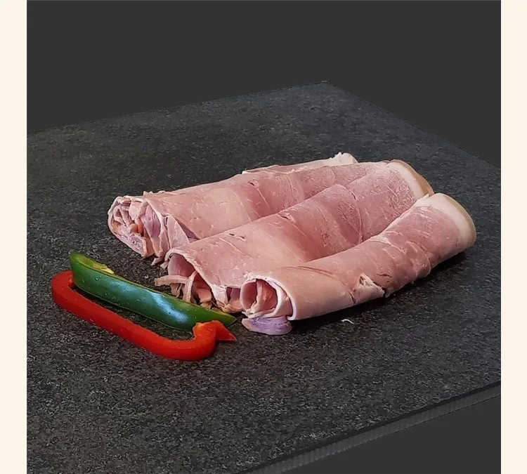 Tranches de jambon de Pierre Calvez, Les Cochonnailles de Kerreun, à Saint-Évarzec